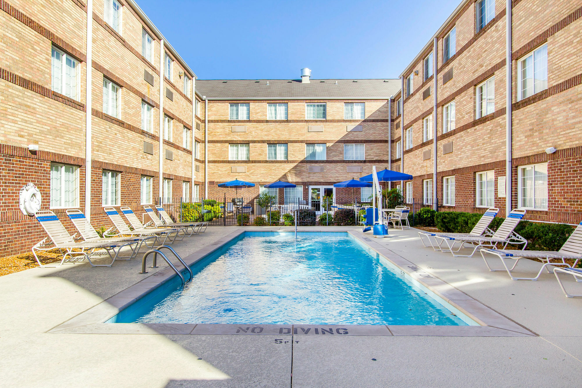 MainStay Suites Brentwood Exterior foto